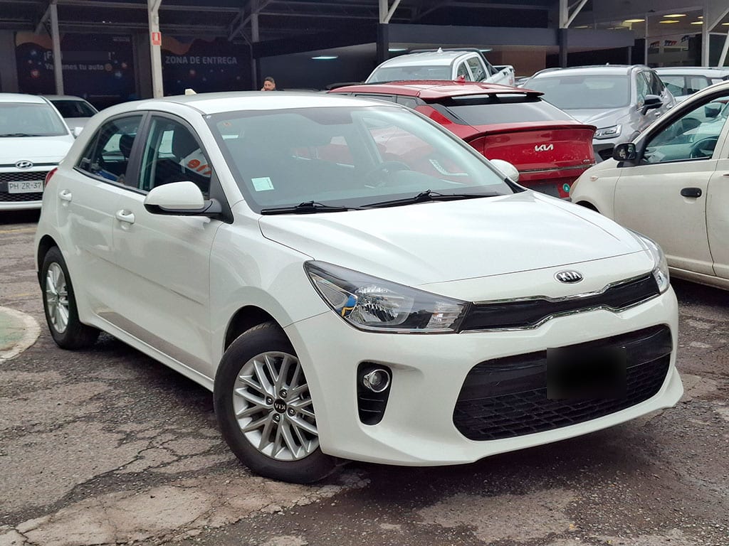 Kia Rio 5 Ex 1.6l 6mt Full año 2021