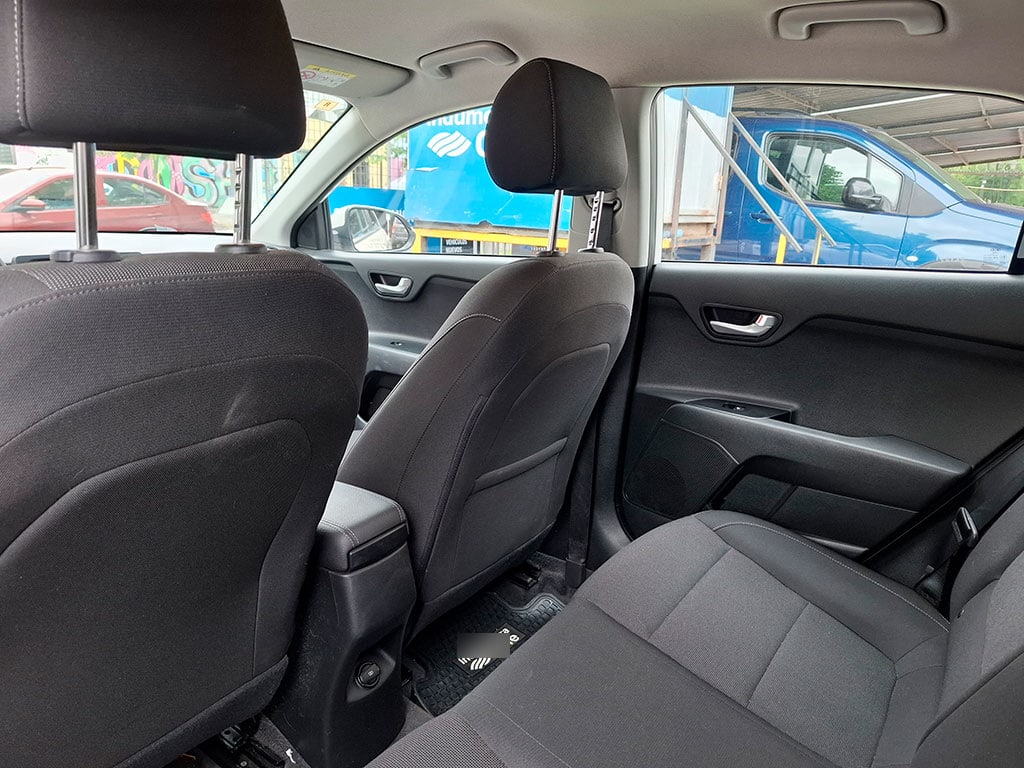 Kia Rio 5 Ex 1.6l 6mt Full año 2021