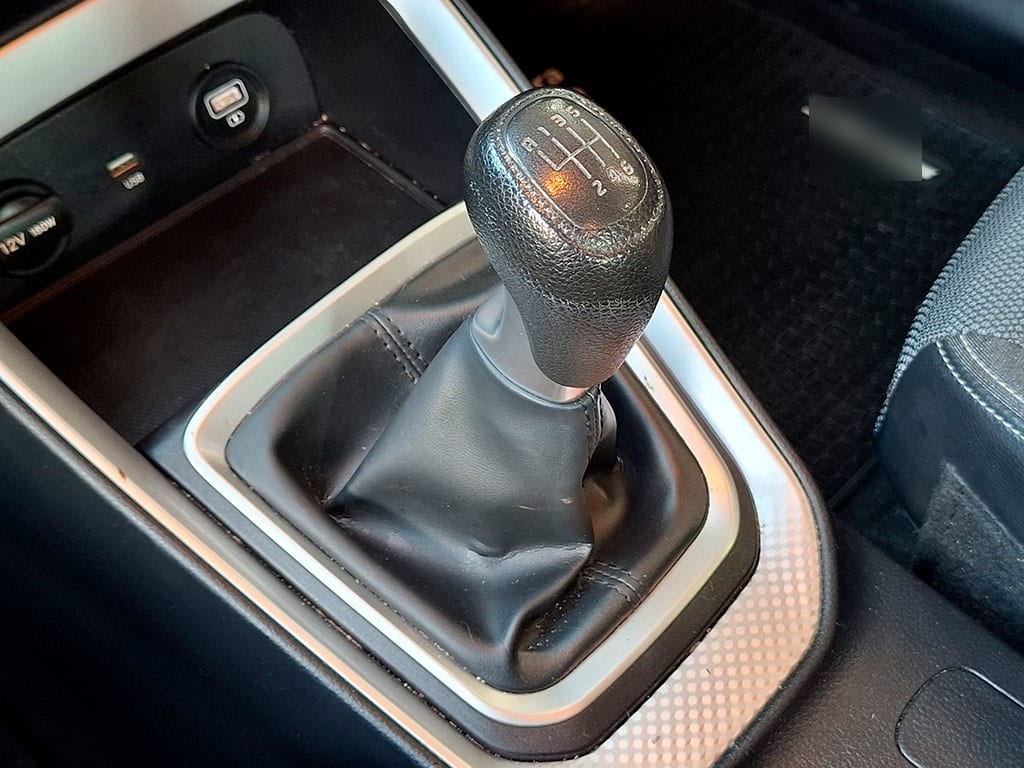 Kia Sonet Ex 1.5l 6mt Acc Plus año 2023