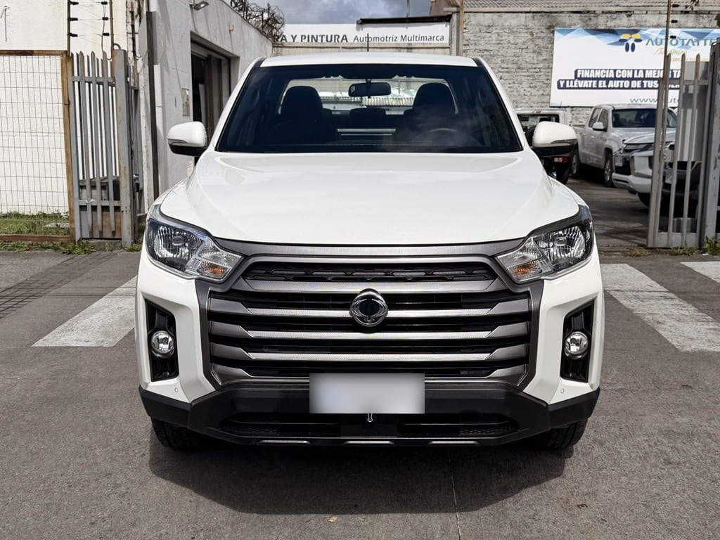 Ssangyong Musso Grand 2.2 Aut año 2025