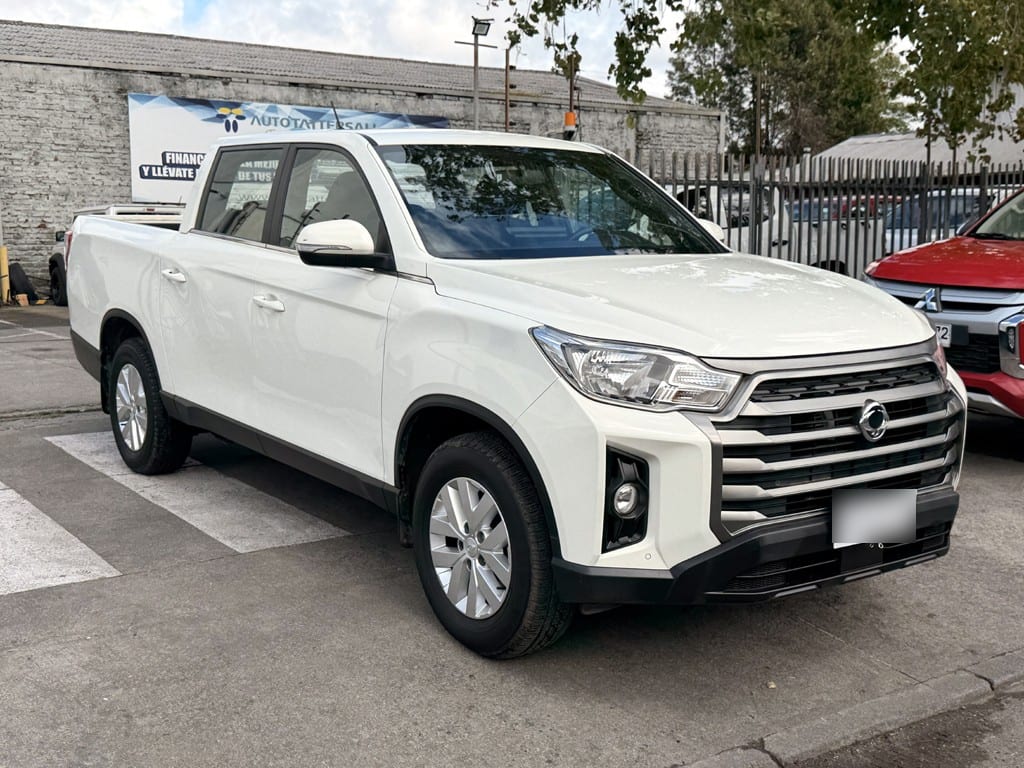 Ssangyong Musso Grand 2.2 Aut año 2025