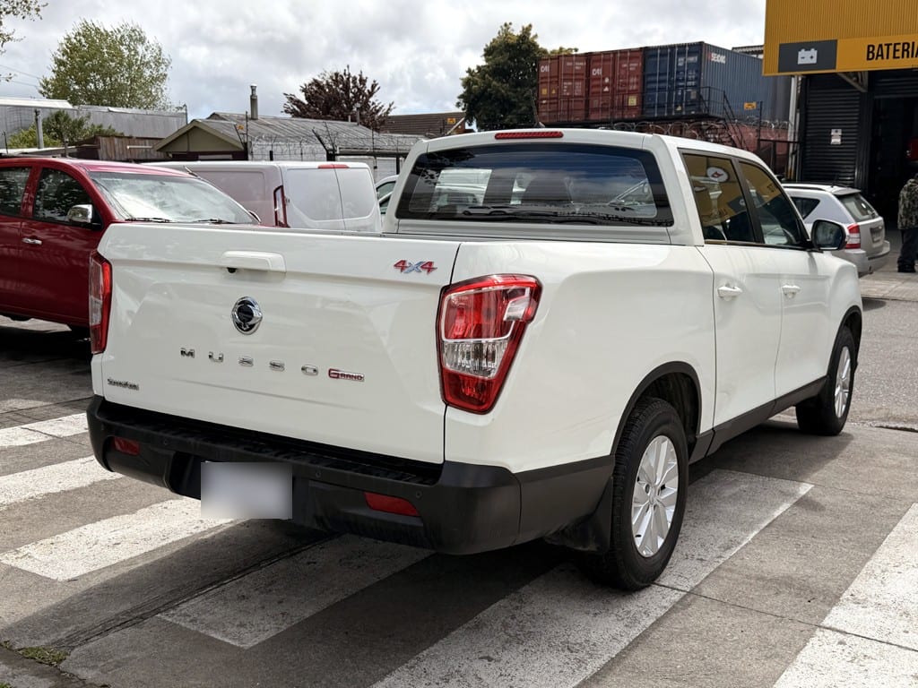 Ssangyong Musso Grand 2.2 Aut año 2025