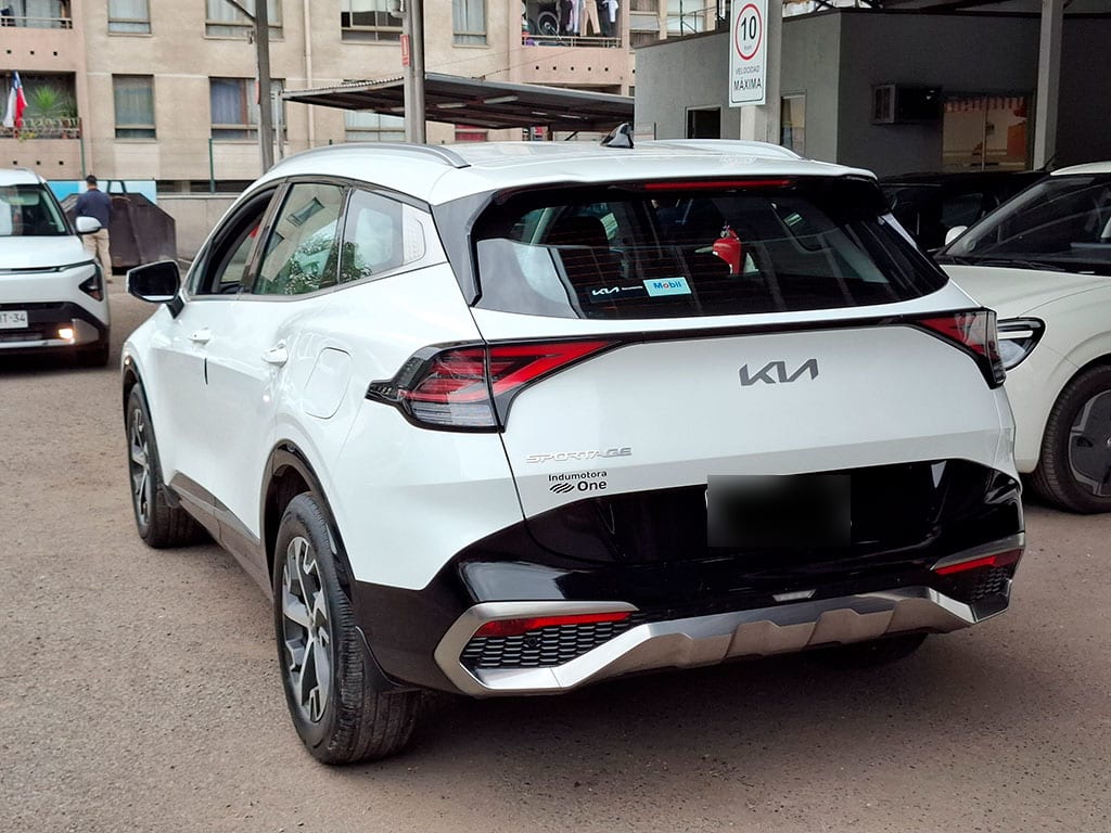 Kia Sportage Ex 2.0l 8at Dsl Bs año 2024
