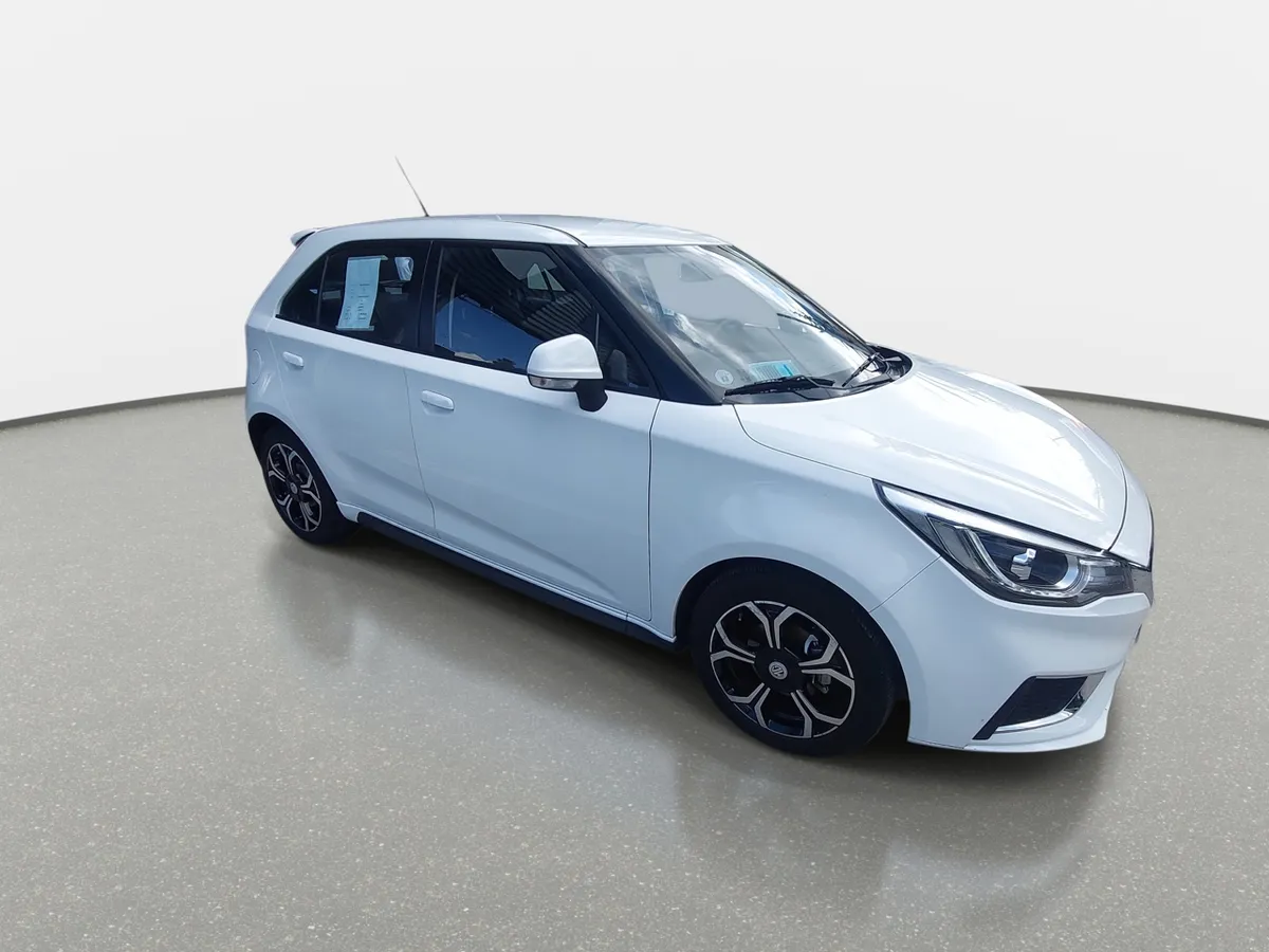 MG Mg 3 1.5 Comfort 4x2 Hb At 5p año 2023