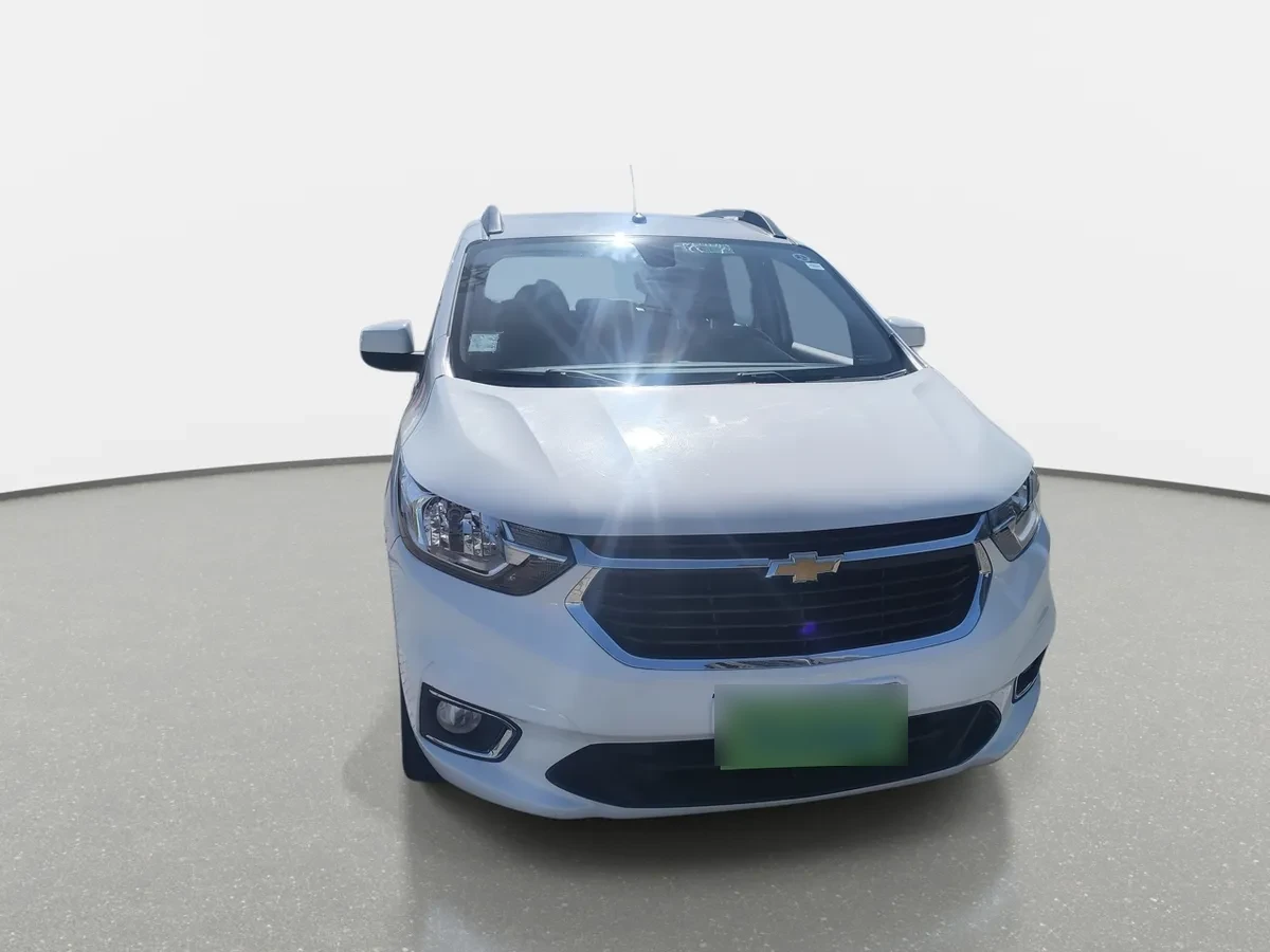 Chevrolet Spin 1.8 Premier 4x2 Mt 5p año 2022