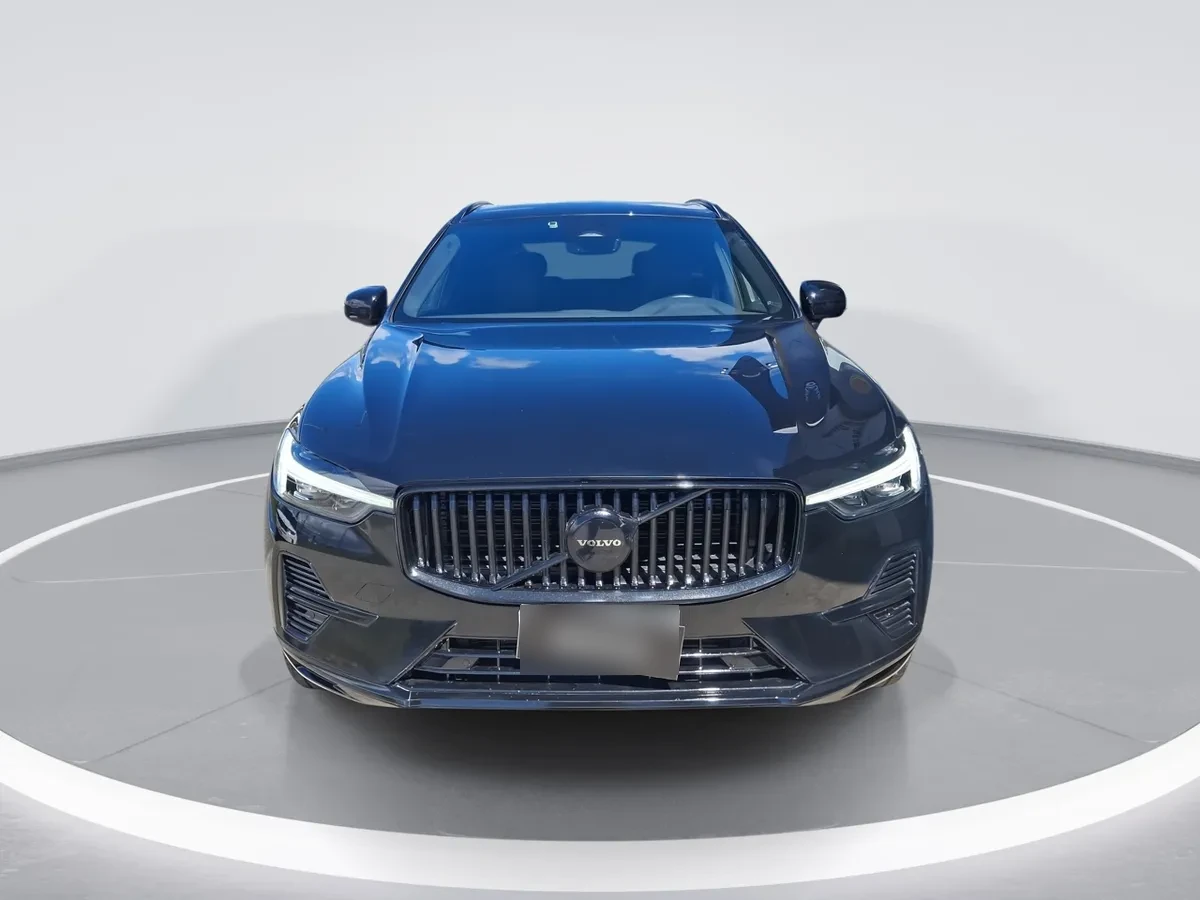 Volvo Xc60 2.0 T8 Recharge Plus Hybrid Awd At 5p año 2025