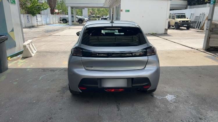 Peugeot 208 1.2 Mca Puretech 75 Active 4x2 Mt 5p año 2025