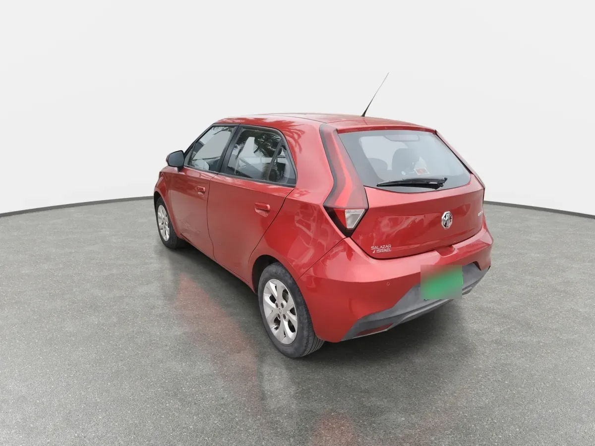 MG Mg 3 1.5 Std 4x2 Hb Mt 5p año 2022