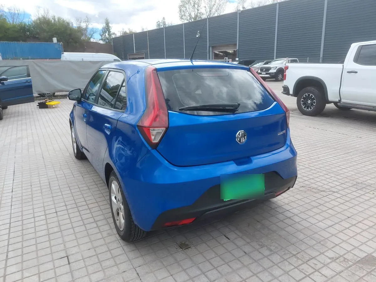 MG 3 1.5 Std 4x2 Hb Mt 5p año 2022