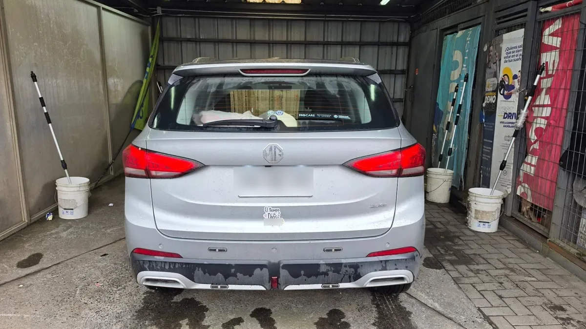MG Mg Zs 1.5 Com 4x2 Cvt At 5p año 2026