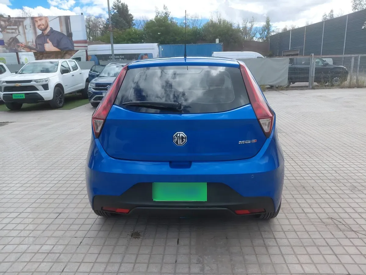 MG 3 1.5 Std 4x2 Hb Mt 5p año 2022