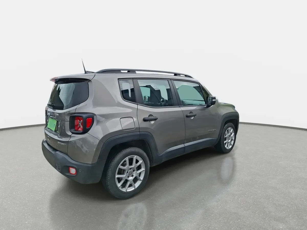 Jeep Renegade 1.8 Sport Lx 4x2 Radio 5 Mt 5p año 2019