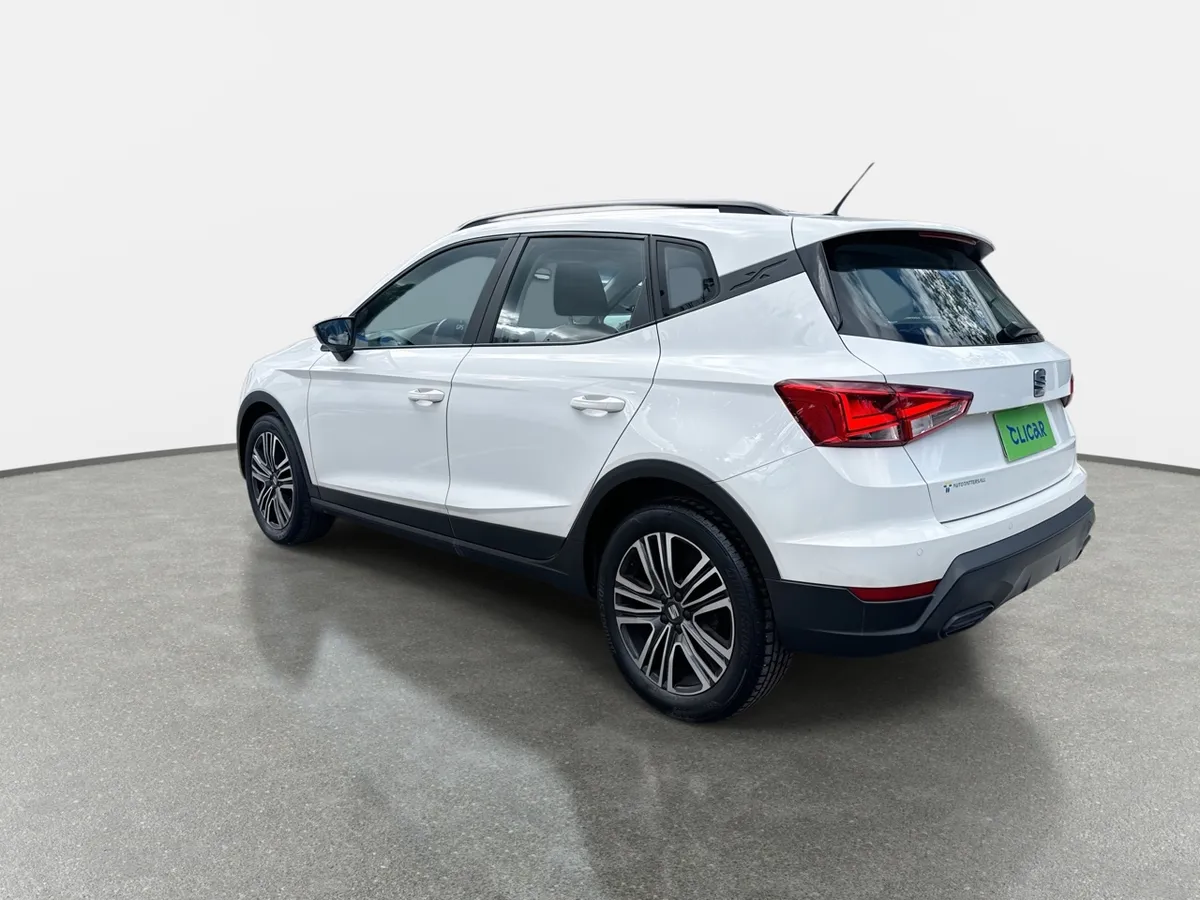 Seat Arona 1.0 Tsi Style 4x2 At 5p año 2023