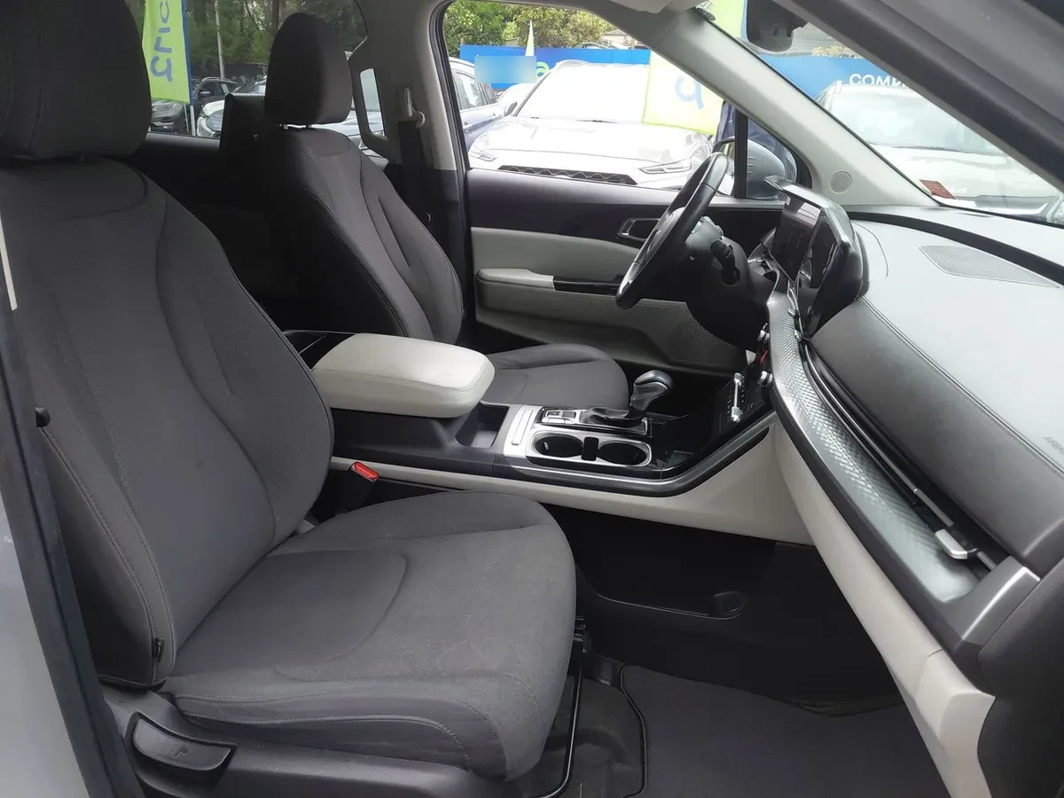 Kia Carnival 3.5 Ex 4x2 8at 5p año 2022