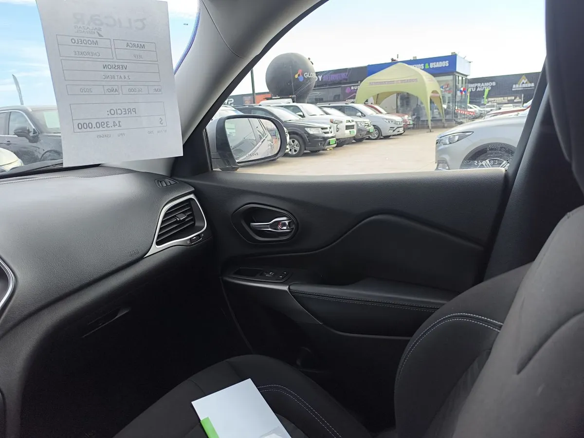 Jeep Cherokee 2.4 Longitude 4x2 At 5p año 2020