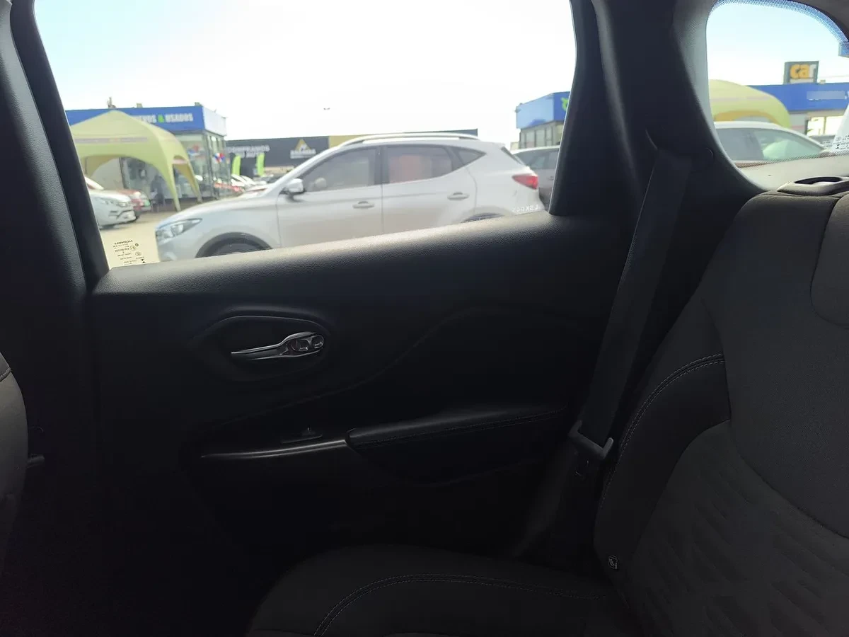 Jeep Cherokee 2.4 Longitude 4x2 At 5p año 2020