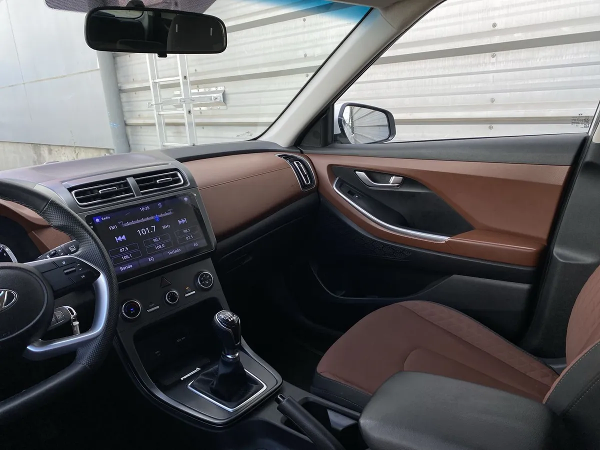 Hyundai Creta Grand 2.0 Plus Su2i 4x2 Mt 5p año 2025