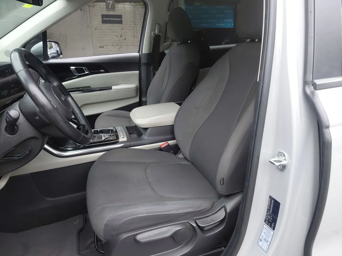 Kia Carnival 3.5 Ex 4x2 8at 5p año 2022
