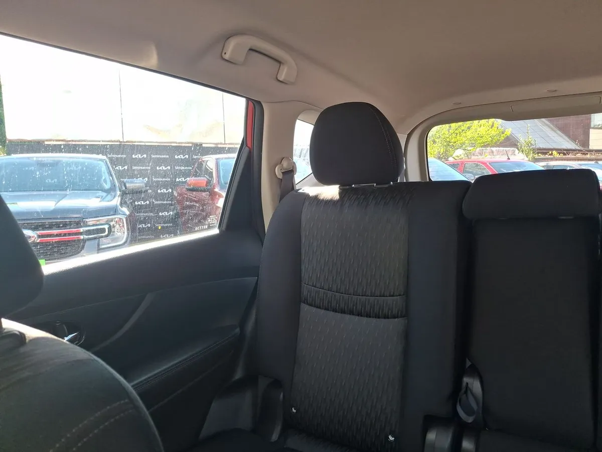 Nissan X-Trail 2.5 Sense Mc 4x2 Cvt At 5p año 2022