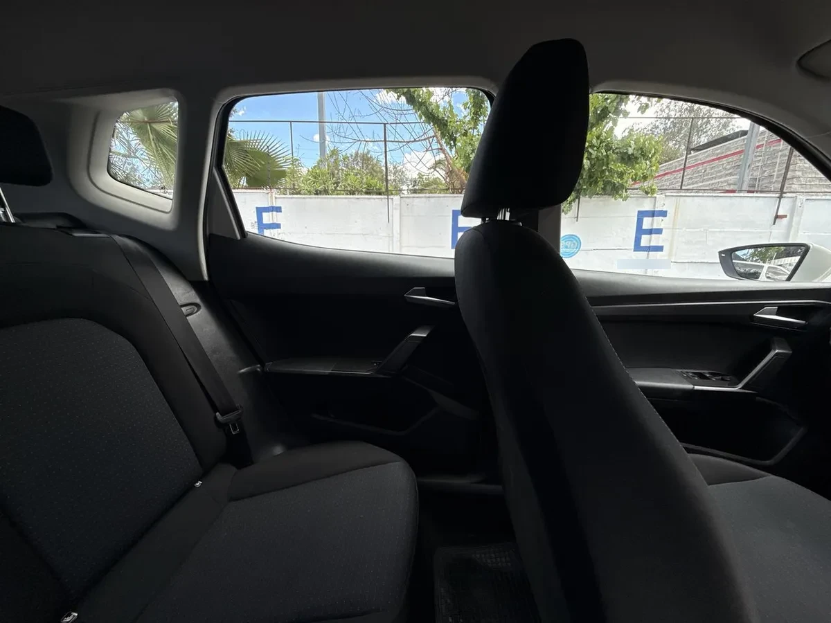 Seat Arona 1.0 Tsi Style 4x2 At 5p año 2023