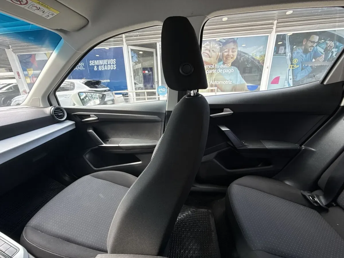 Seat Arona 1.0 Tsi Style 4x2 At 5p año 2023