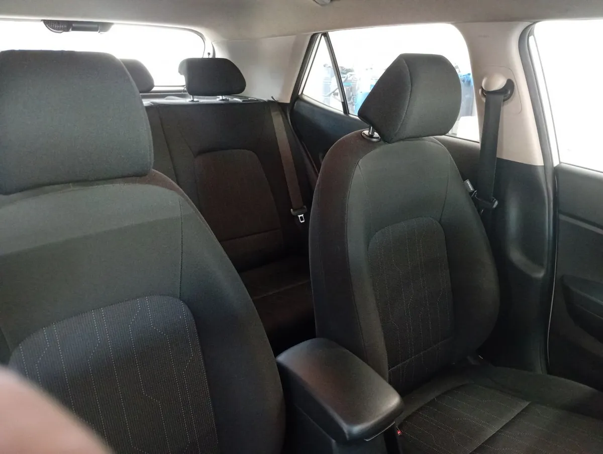 Hyundai Venue 1.6 Qx Value 4x2 Mt 5p año 2020