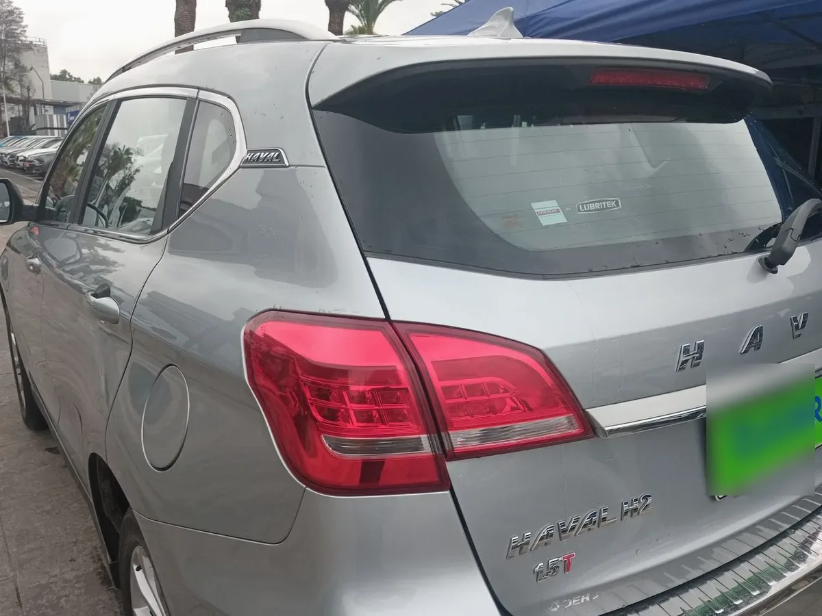Haval H2 1.5 Elite 4x2 Mt 5p año 2021