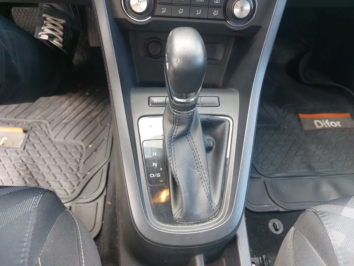 MG Mg 3 1.5 Comfort 4x2 Hb At 5p año 2023