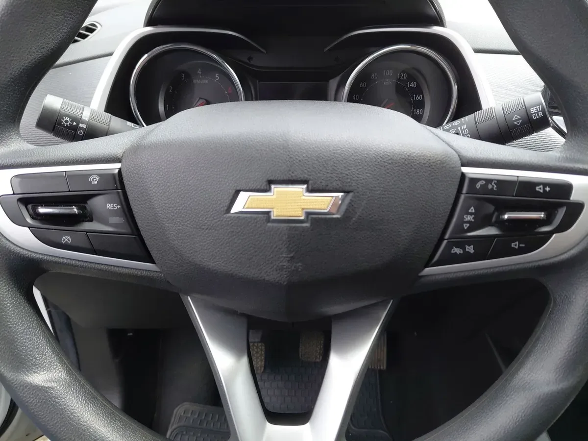Chevrolet Tracker 1.2t Ltz Fwd Mt 5p año 2023