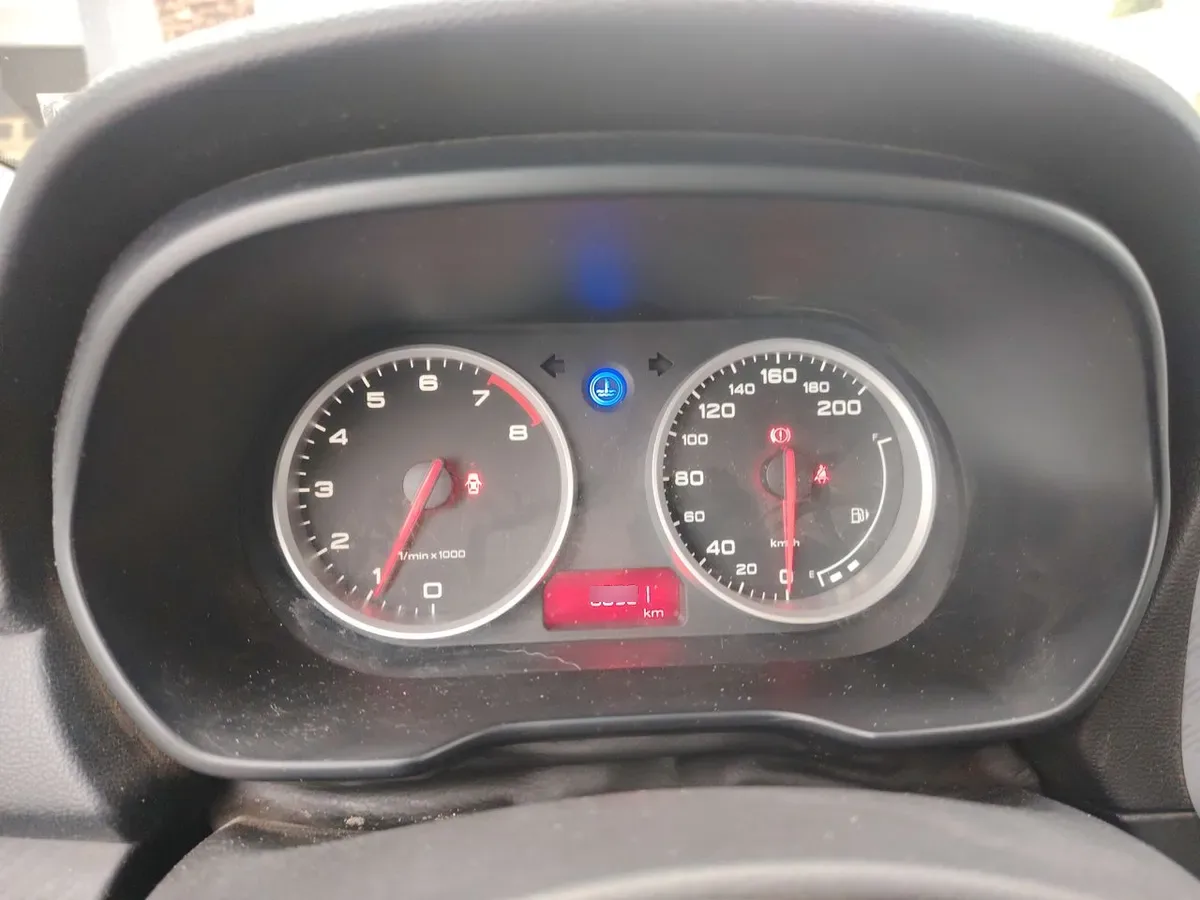 MG Mg 3 1.5 Std 4x2 Hb Mt 5p año 2022