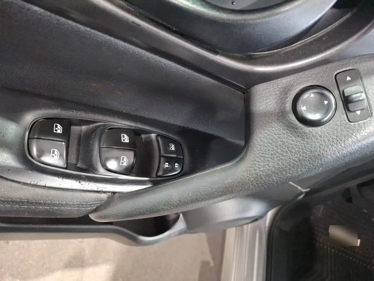 Nissan Qashqai 2.0 Sense 4x2 Mt 5p año 2018