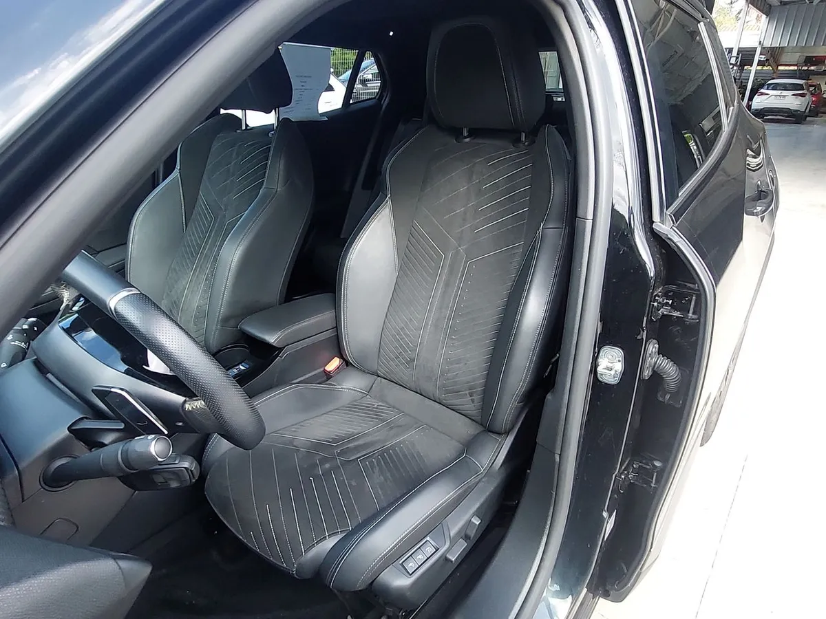 Peugeot 2008 1.5 Gt Bluehdi 130hp Diesel 4x2 Eat8 5p año 2024