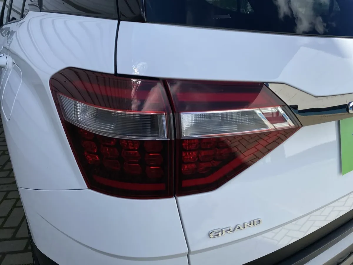 Hyundai Creta Grand 2.0 Plus Su2i 4x2 Mt 5p año 2025