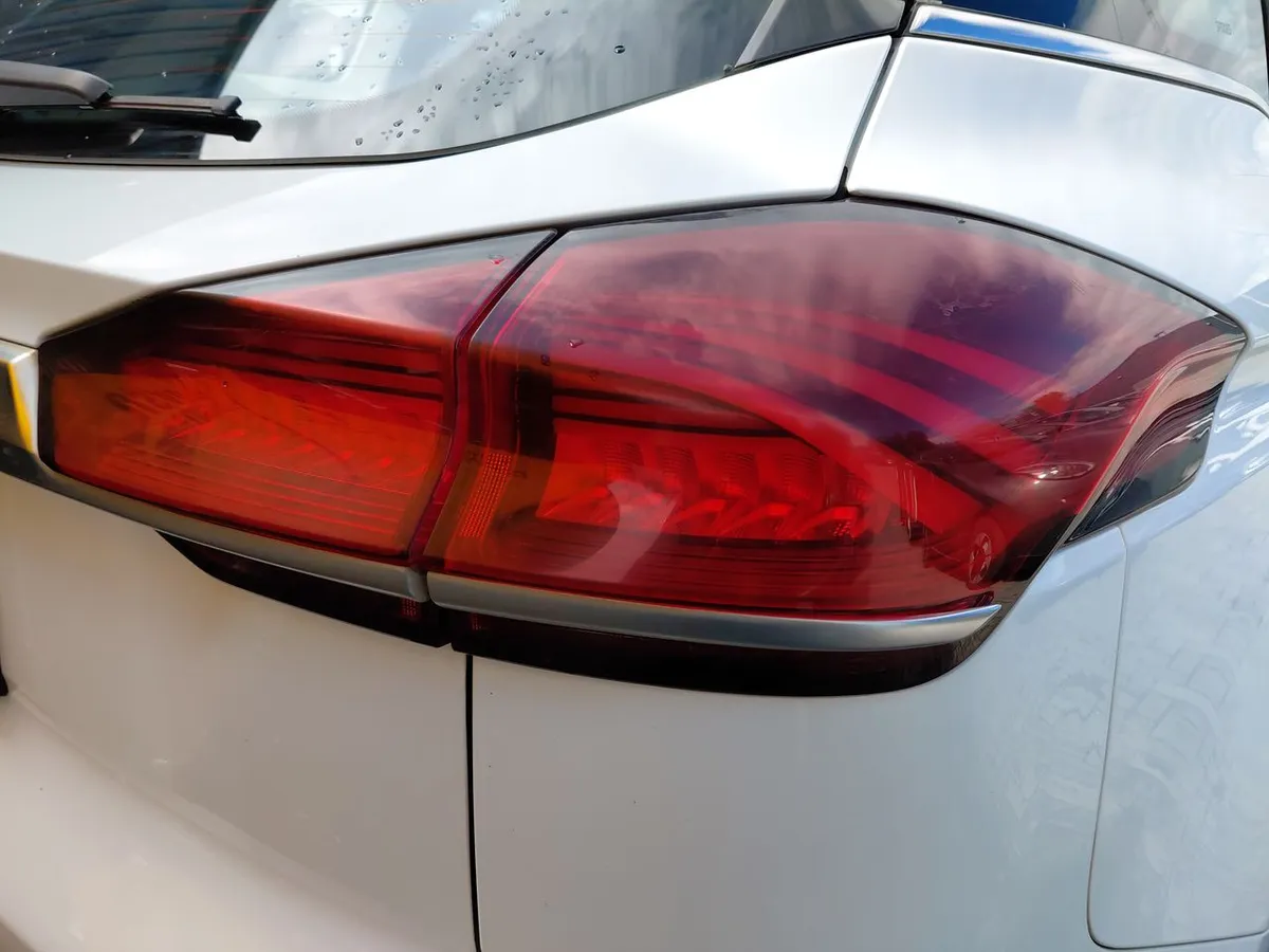 Geely Azkarra 1.5t Comfort 4x2 6at 5p año 2023