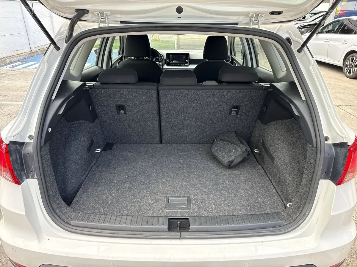 Seat Arona 1.0 Tsi Style 4x2 At 5p año 2023