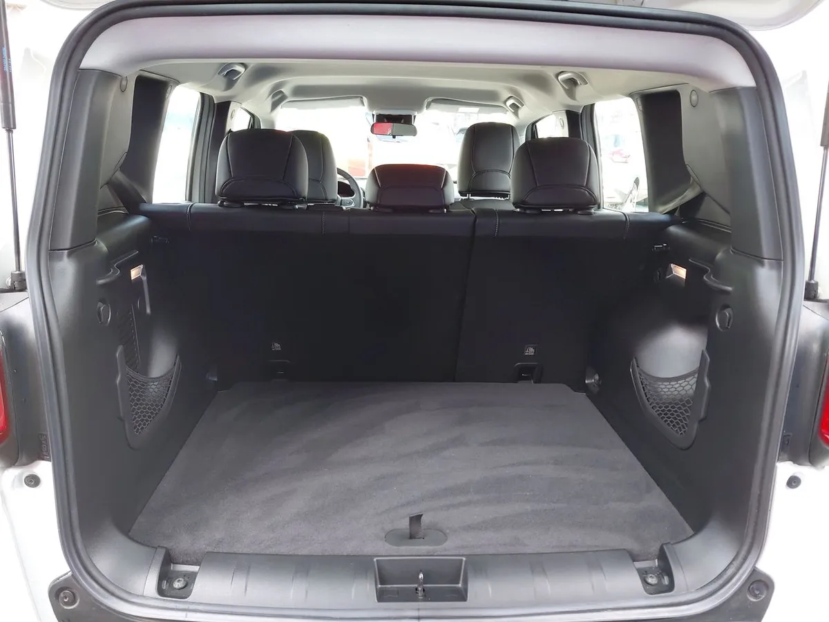 Jeep Renegade 1.3t Longitude 4x2 At 5p año 2025