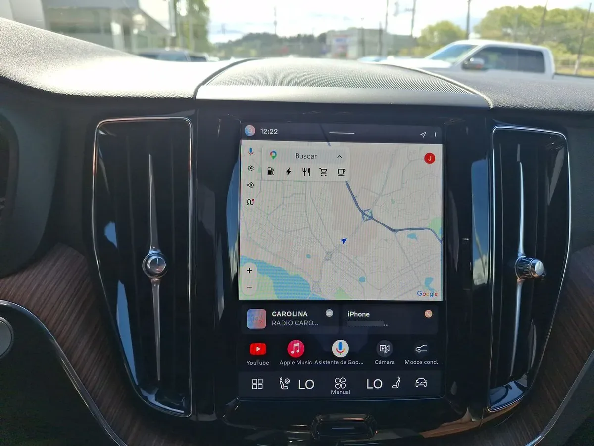 Volvo Xc60 2.0 T8 Recharge Plus Hybrid Awd At 5p año 2025