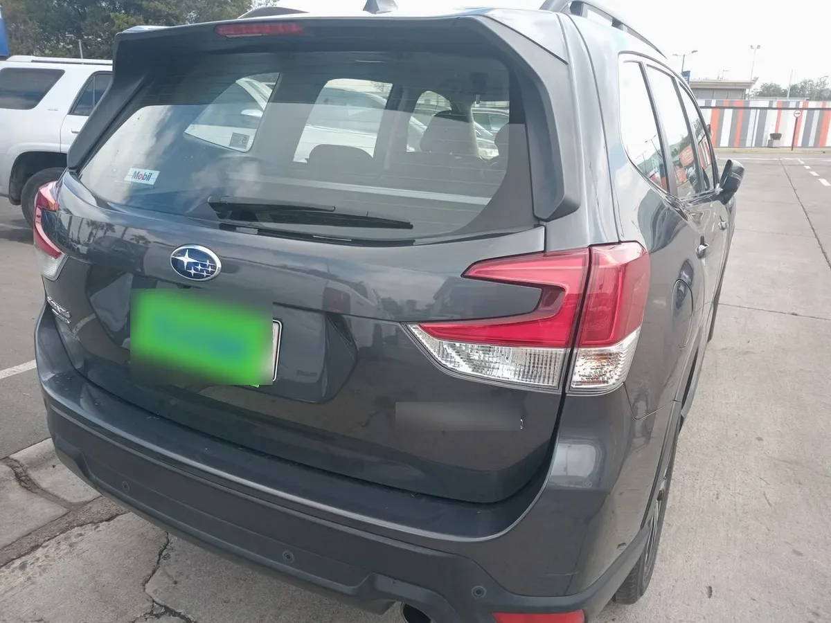 Subaru Forester 2.5i Dynamic Eyesight Awd At 5p año 2023
