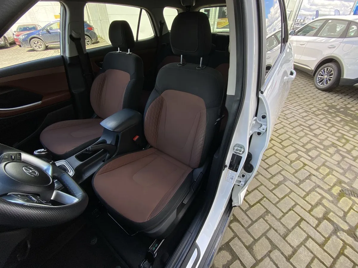 Hyundai Creta Grand 2.0 Plus Su2i 4x2 Mt 5p año 2025