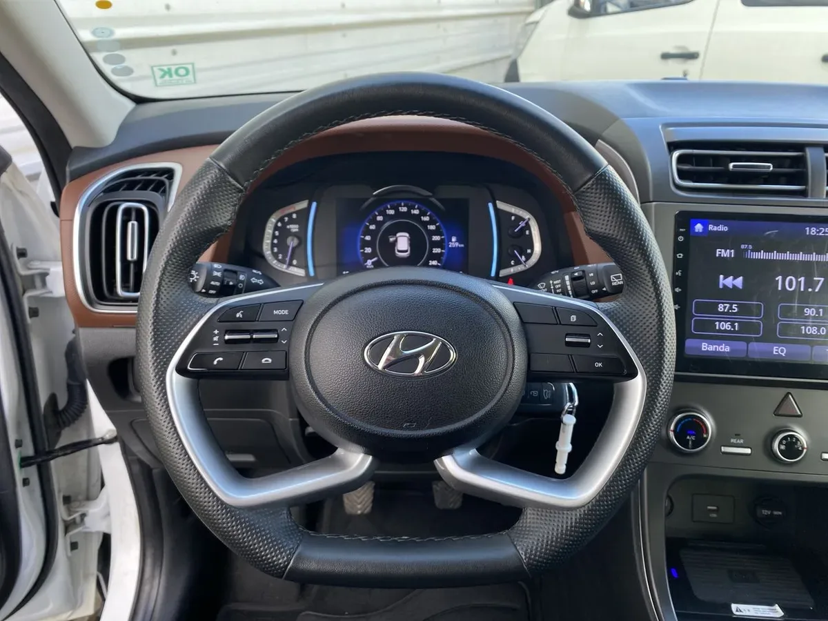 Hyundai Creta Grand 2.0 Plus Su2i 4x2 Mt 5p año 2025