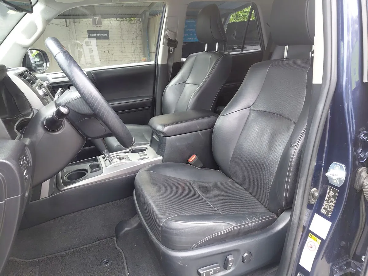 Toyota 4runner 4.0 Limited Euro V 4x2 At 5p año 2018