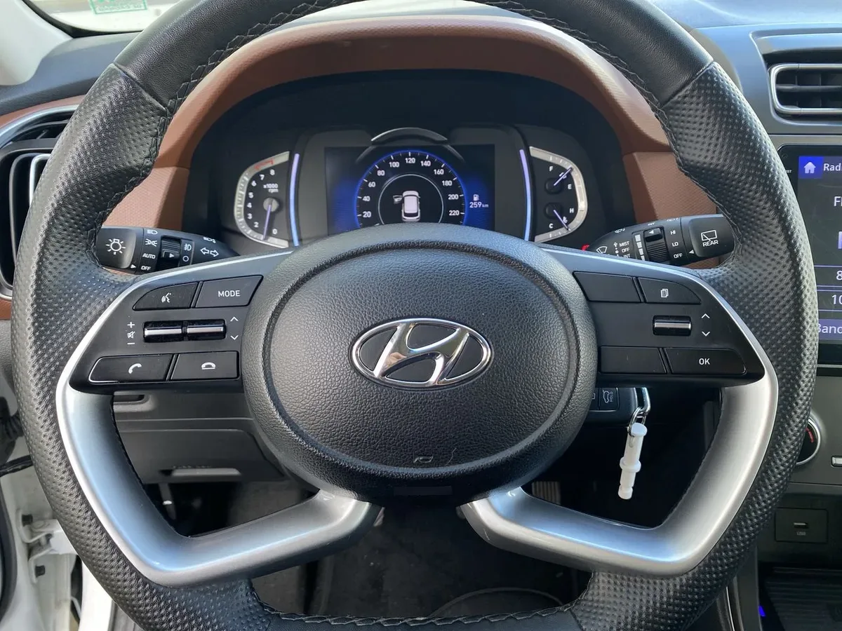 Hyundai Creta Grand 2.0 Plus Su2i 4x2 Mt 5p año 2025