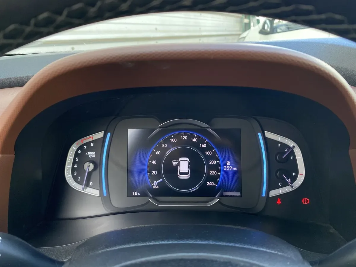 Hyundai Creta Grand 2.0 Plus Su2i 4x2 Mt 5p año 2025