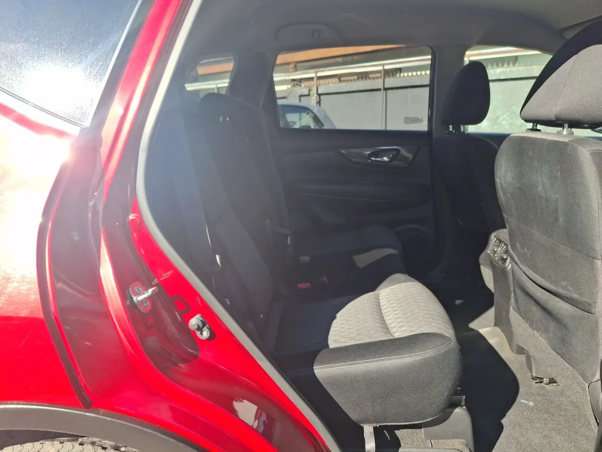 Nissan X-Trail 2.5 Sense Mc 4x2 Cvt At 5p año 2022