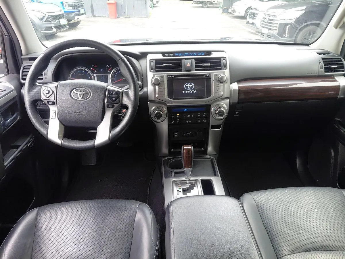 Toyota 4runner 4.0 Limited Euro V 4x2 At 5p año 2018