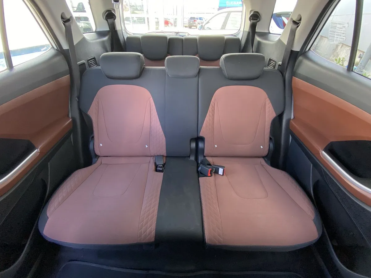 Hyundai Creta Grand 2.0 Plus Su2i 4x2 Mt 5p año 2025