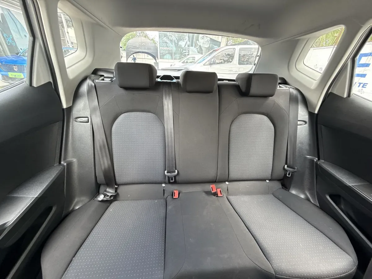 Seat Arona 1.0 Tsi Style 4x2 At 5p año 2023