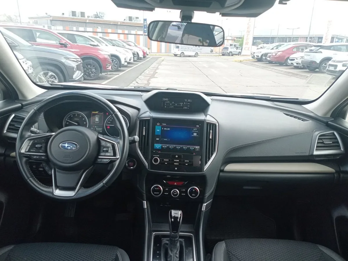 Subaru Forester 2.5i Dynamic Eyesight Awd At 5p año 2023