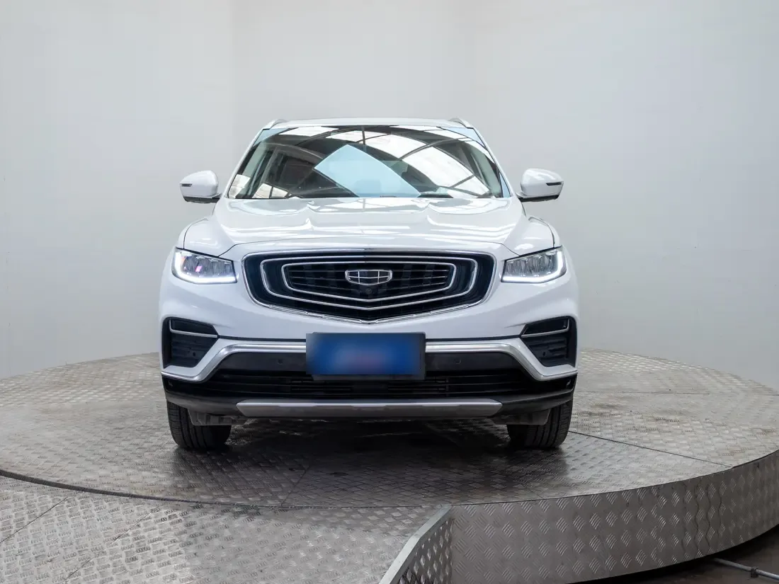 Geely Azkarra 1.5 Turbo Luxury At año 2024