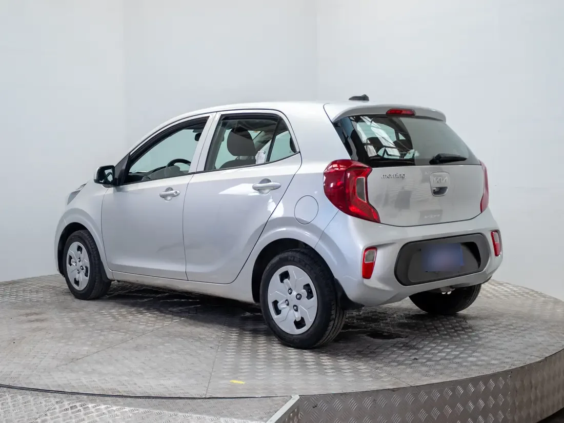 Kia Morning 1.0 Ex Abs Mt año 2022